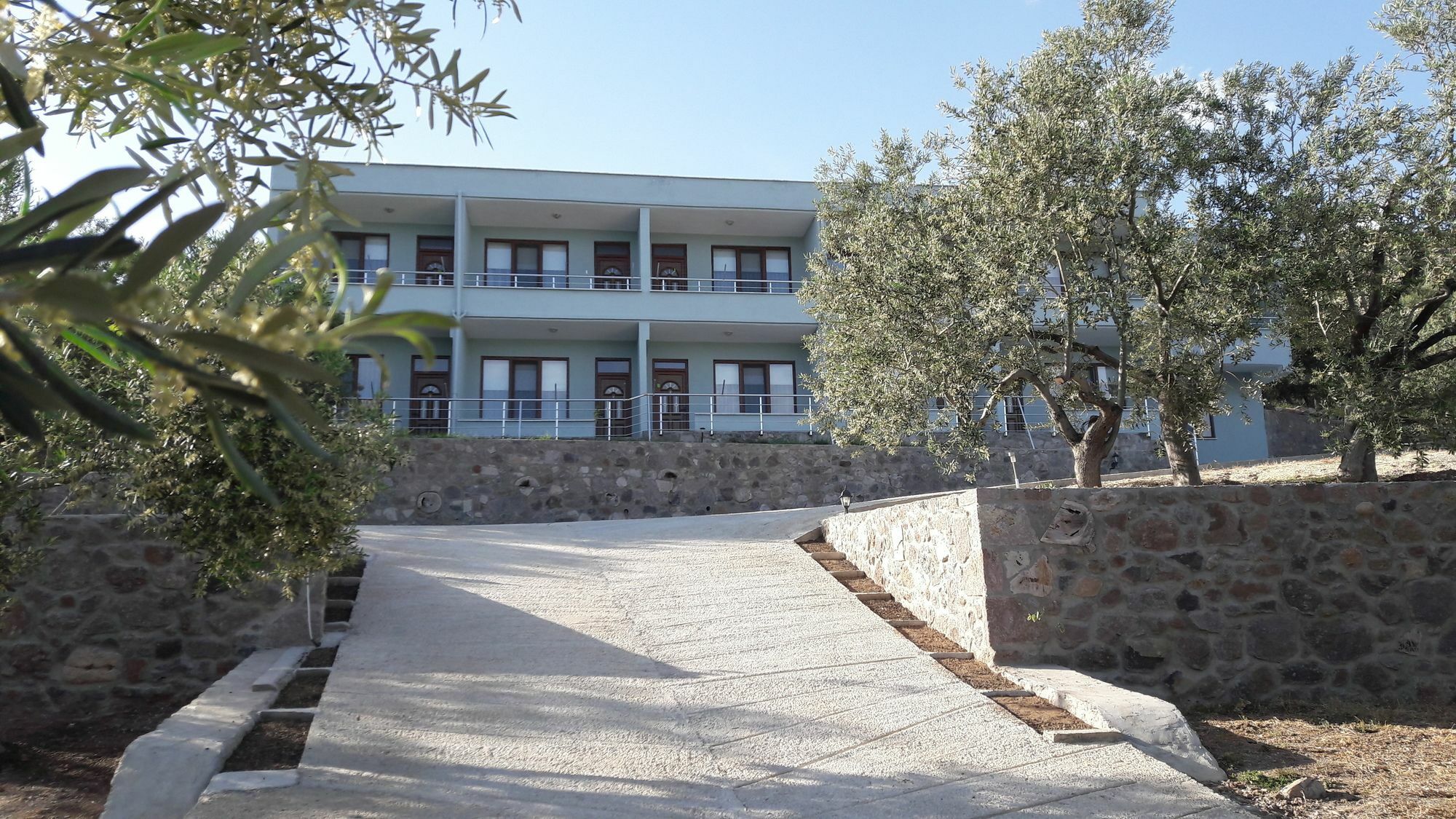 Nazan Motel & Restaurant & Beach Assos Exterior photo